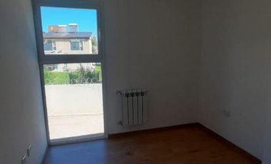 Venta - Duplex  3 Dormitorios - Neuquén capital