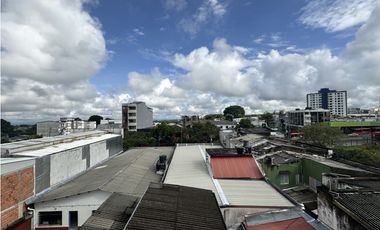 Se Vende Edifiicio En Obra Gris Diseñado Para Salud Norte Armenia