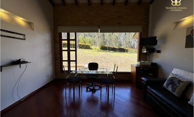 SE VENDE MAGNFICA CASA EN BOSQUES DE RENANIA EN BRICEÑO