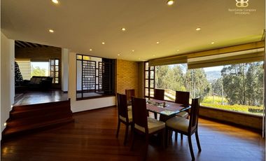 SE VENDE MAGNFICA CASA EN BOSQUES DE RENANIA EN BRICEÑO