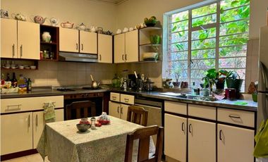 Venta  espectacular casa, Chapinero Alto