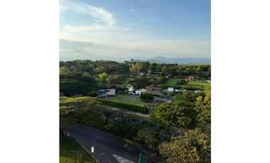 VENTA  APARTASUITE AMOBLADO EN CERRITOS MALL PEREIRA