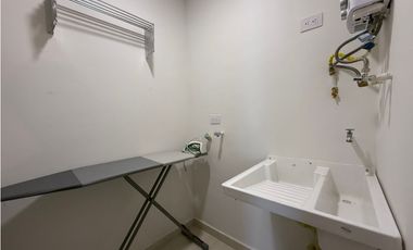 VENTA  APARTASUITE AMOBLADO EN CERRITOS MALL PEREIRA