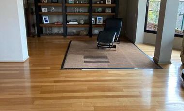 VENTA increible TRIPLEX Reciclado a full  4 dormit 2 coch playroom PILETA y terraza propias