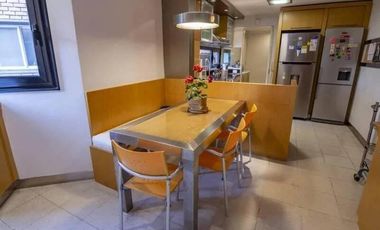 VENTA increible TRIPLEX Reciclado a full  4 dormit 2 coch playroom PILETA y terraza propias