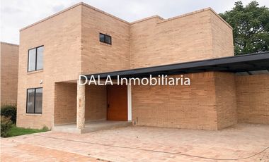 SE VENDE CASA EN CAJICA, SECTOR EL TEJAR, INMOBILIARIAS CAJIC