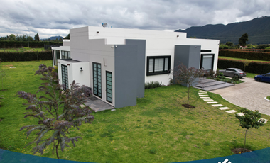 Vendo Hermosa Casa Condominio Campestre Parcelación El Juncal