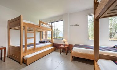 Hermosa casa finca de un solo nivel