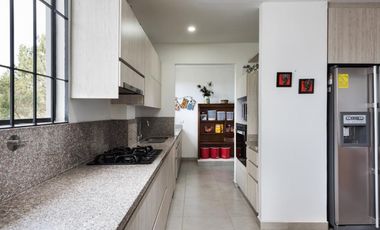 Hermosa casa finca de un solo nivel