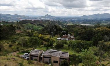 FINCA EN VENTA LA CEJA ANTIOQUIA, SECTOR ALTOS DE EL TAMBO
