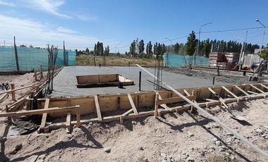 Venta - Casa 3 dorm - Los cardenales - Neuquén