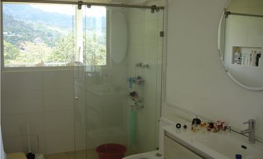 VENDO CASA CAMPESTRE - SASAIMA - URGEME MOTIVO VIAJE