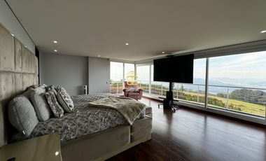SE VENDE CASA EN YERBABUENA