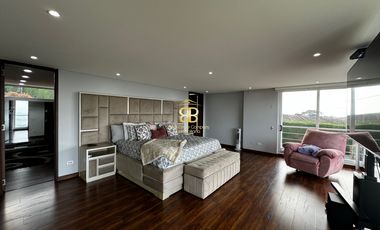 SE VENDE CASA EN YERBABUENA
