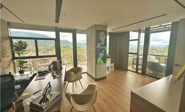Se Vende Oficina Adecuada Y Amoblada Centro De Negocios Armenia.
