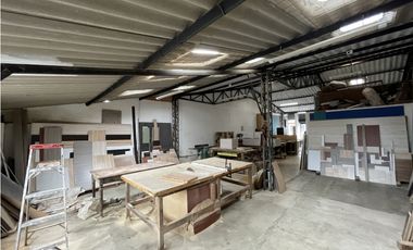 Se Vende/Alquila Bodega Centro de Armenia Bajo Impacto