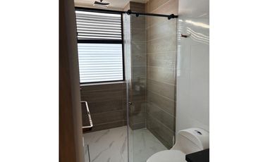 VENDO CASA PARA ESTRENAR EN LAGOS DEL PEÑON GIARADOT CUND.