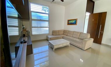 SE ARRIENDA CASA DE 4 ALCOBAS EN MAMATOCO, SANTA MARTA