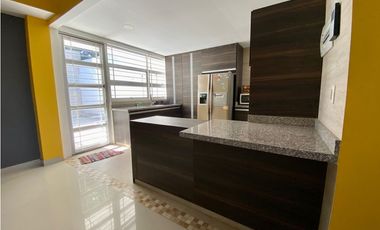 SE ARRIENDA CASA DE 4 ALCOBAS EN MAMATOCO, SANTA MARTA