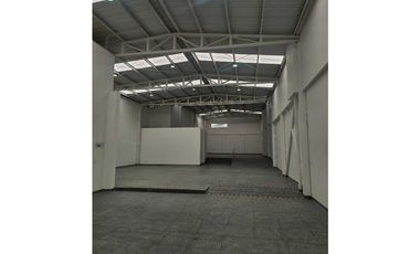 VENTA  AMPLIO Y CENTRAL LOCAL COMERCIAL CARTAGO VALLE