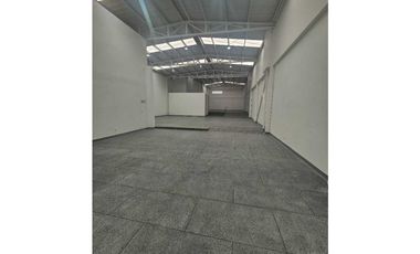 VENTA  AMPLIO Y CENTRAL LOCAL COMERCIAL CARTAGO VALLE