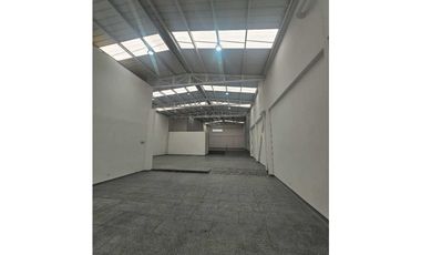 VENTA  AMPLIO Y CENTRAL LOCAL COMERCIAL CARTAGO VALLE