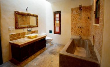 CASA DEL ÁRBOL