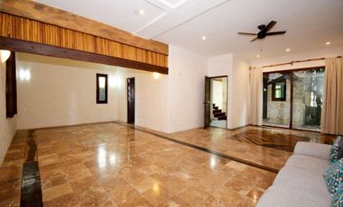 CASA DEL ÁRBOL