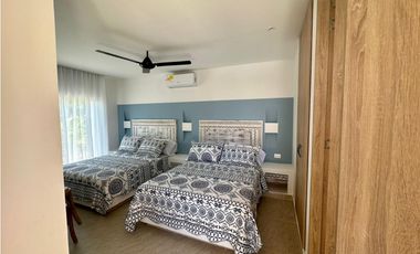 CASA EN VENTA EN LAGOS DEL PEÑON, GIRARDOT