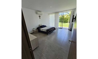 VENTA HERMOSA CASA CAMPESTRE CON PISCINA CERRITOS PEREIRA