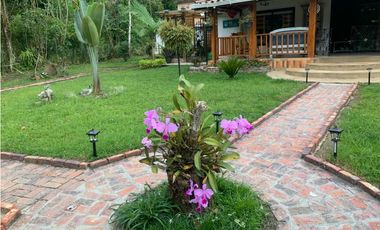 CASA CAMPESTRE EN LA GRAN VIA CUNDINAMARCA