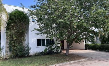 Casa en Renta en Mérida, Privada Las Palmas, Montes de Amé