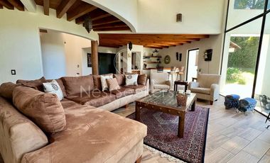 Casa en Condominio en Venta en Avándaro