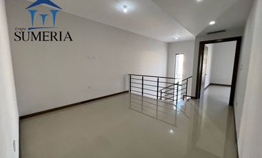 SE VENDE CASA NUEVA en Valdivia