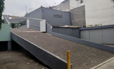 Consultorio en Centro Médico del Valle