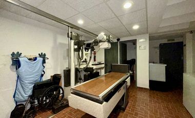 Consultorio en Centro Médico del Valle