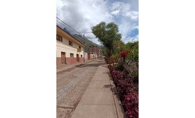 VENDO CASA 176 M2 CALCA CUSCO PERU