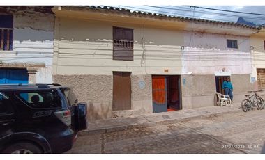 VENDO CASA 176 M2 CALCA CUSCO PERU
