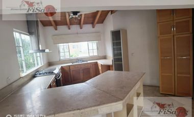 HERMOSA CASA EN RENTA