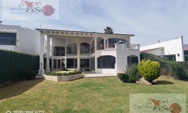 HERMOSA CASA EN RENTA