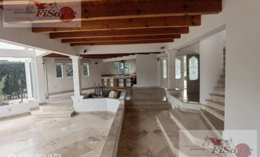 HERMOSA CASA EN RENTA