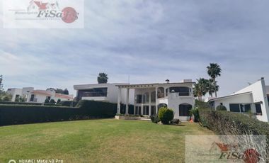 HERMOSA CASA EN RENTA