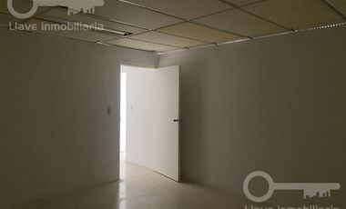 Oficina en renta ubicada en Zaragoza, Col. Centro, en Coatzacoalcos, Veracruz.