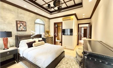 BALMORAL MANSION CON PISCINA / COSTA DEL ESTE / VENTA