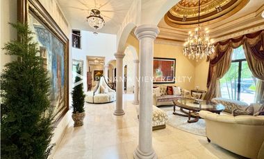 BALMORAL MANSION CON PISCINA / COSTA DEL ESTE / VENTA