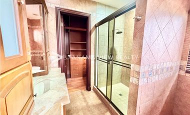 BALMORAL MANSION CON PISCINA / COSTA DEL ESTE / VENTA