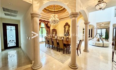 BALMORAL MANSION CON PISCINA / COSTA DEL ESTE / VENTA