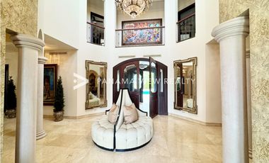 BALMORAL MANSION CON PISCINA / COSTA DEL ESTE / VENTA