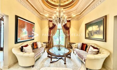 BALMORAL MANSION CON PISCINA / COSTA DEL ESTE / VENTA