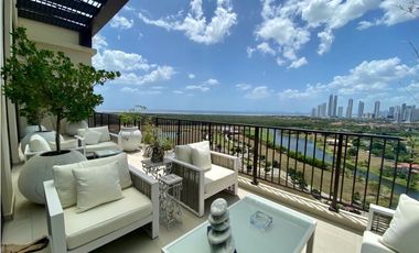 Venta - Penthouse en Santa Maria Court